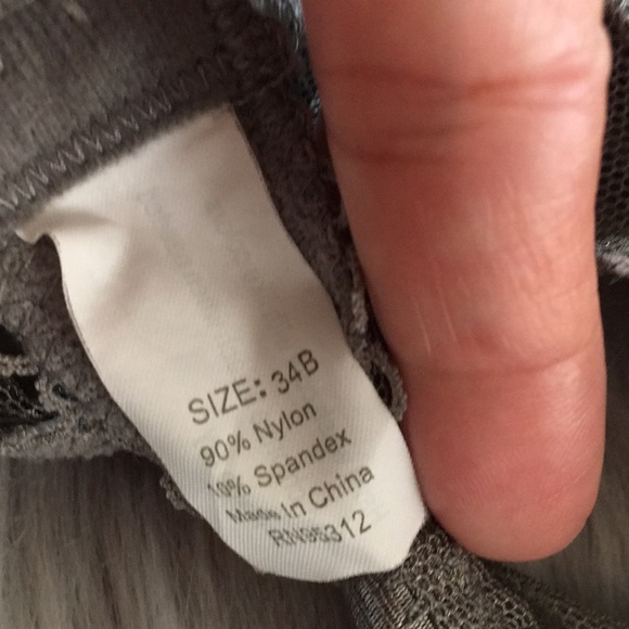 EUC embroidered lace bra size 34B - Picture 5 of 5